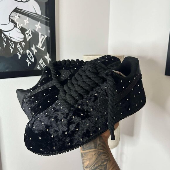 Air force 1 black velvet and diamonds - Picture 1 of 2
